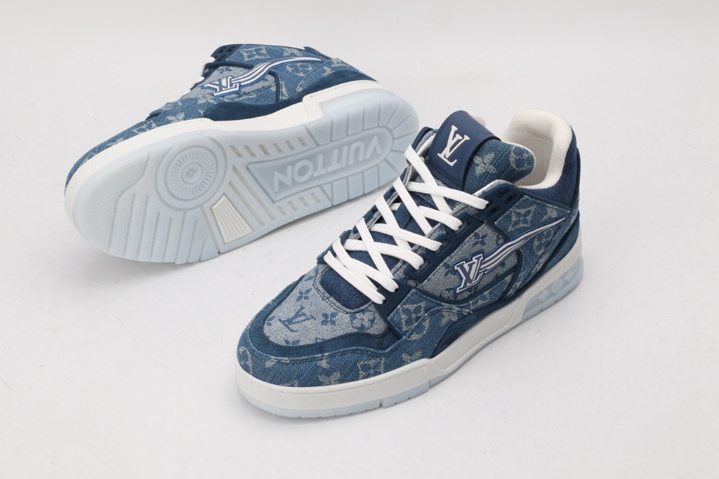 L*V SNEAKER